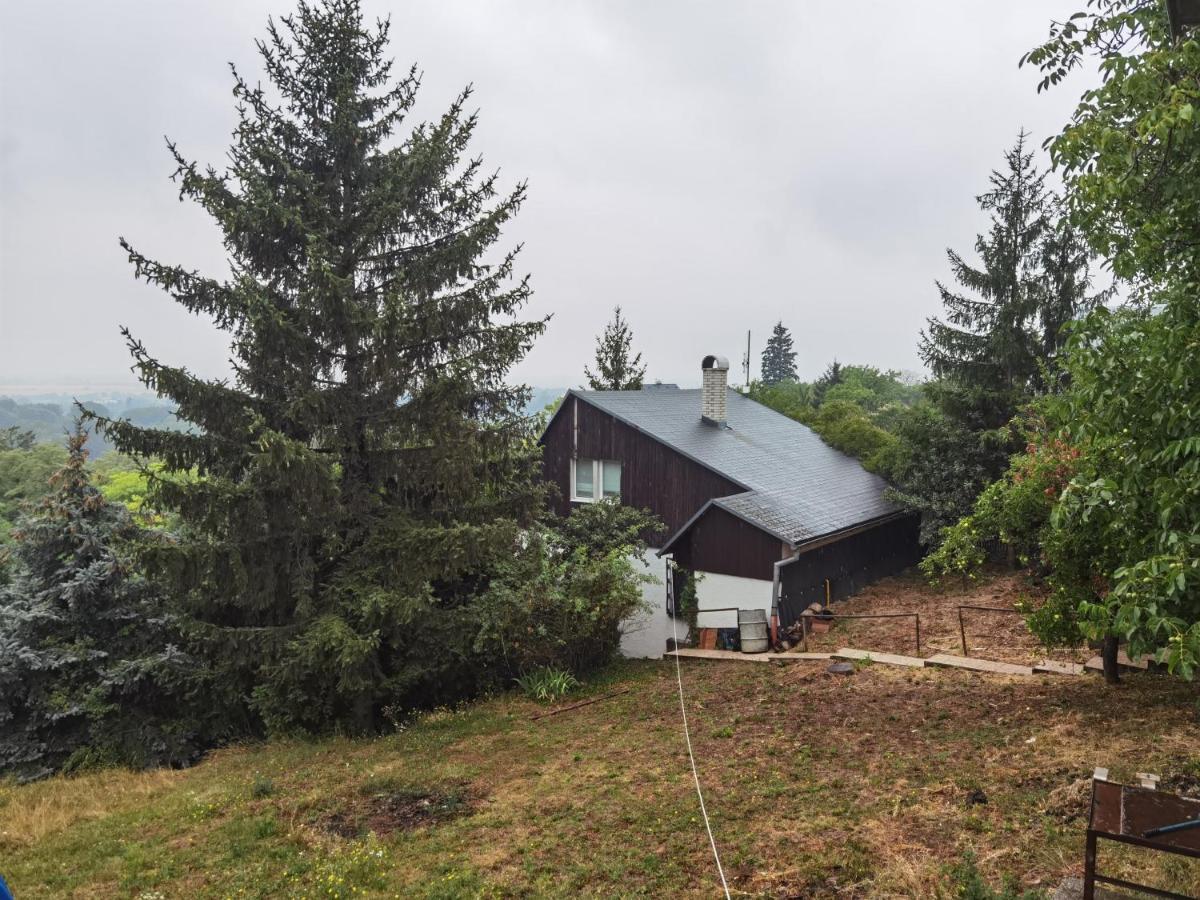 Sunset House Piestany Cervena Veza Lägenhet Banka Exteriör bild